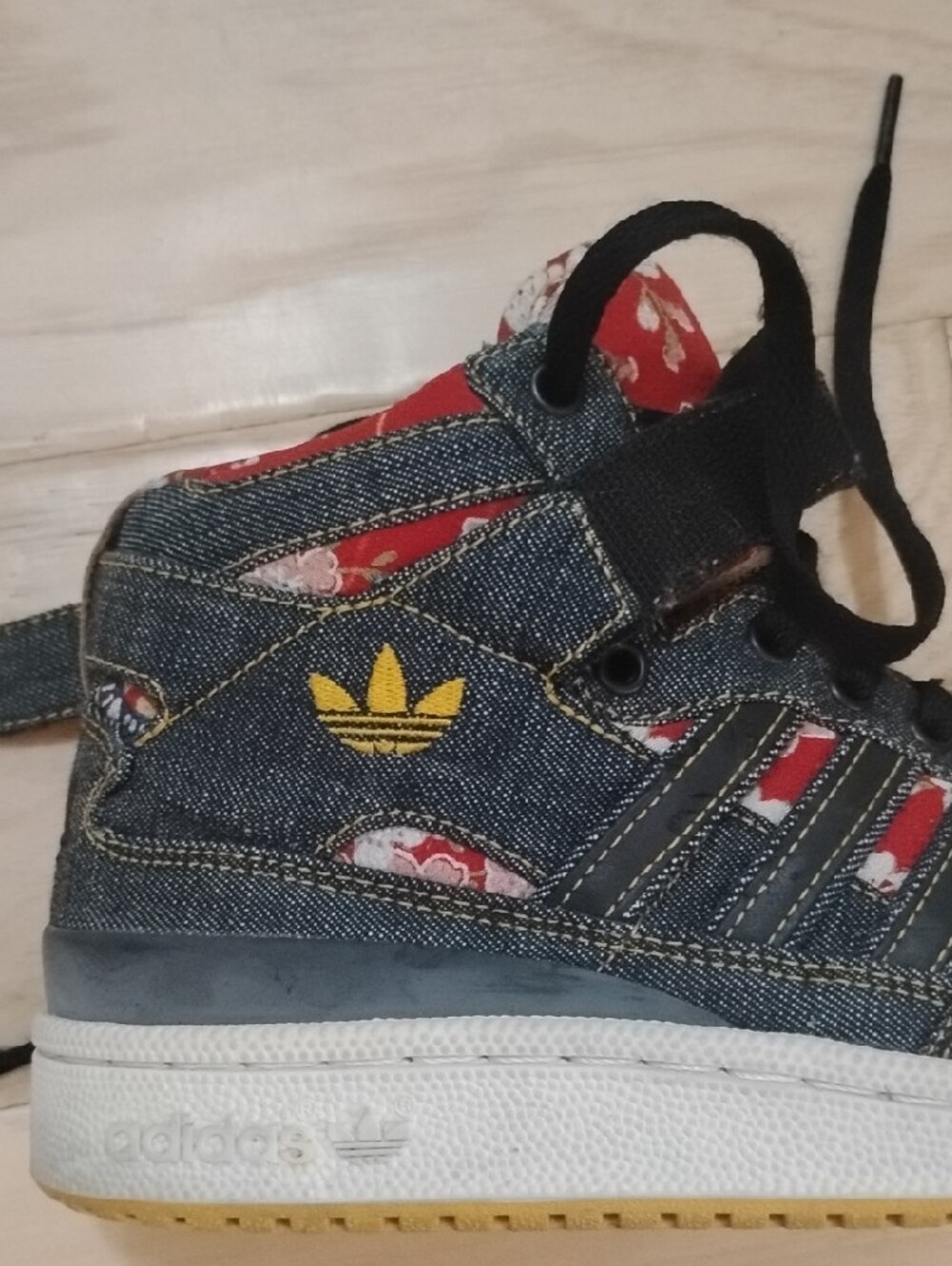 *Rare* Adidas Materials Of The World Japan - Original - Picture 8 of 11